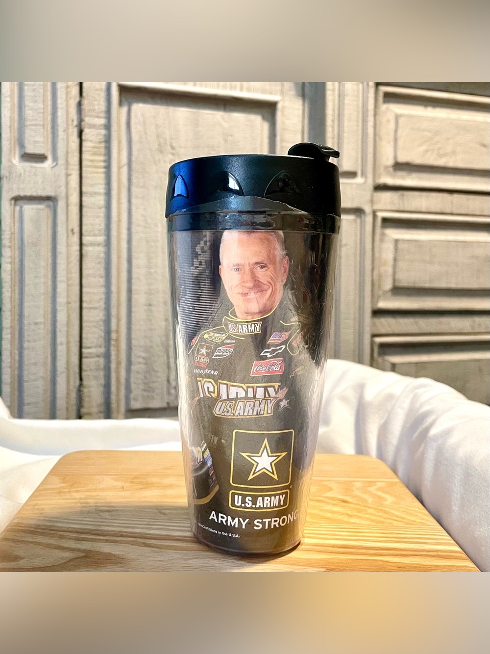*NEW* WINCRAFT -Mark Martin -Ginn Racing/US Army -NASCAR -20 oz Tumbler with Lid
